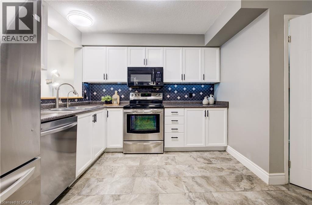 444 Annapolis Court, Waterloo, Ontario  N2K 4E7 - Photo 9 - 40803259