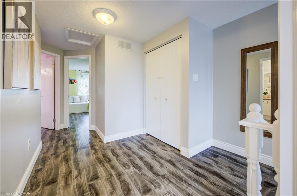 444 Annapolis Court, Waterloo, Ontario  N2K 4E7 - Photo 17 - 40803259