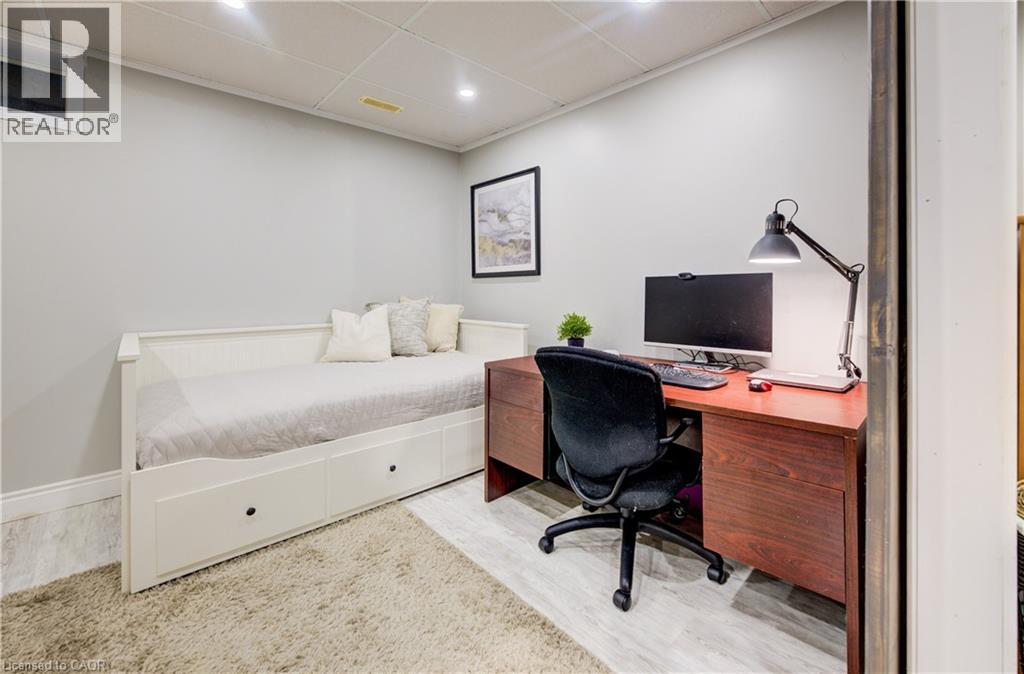 444 Annapolis Court, Waterloo, Ontario  N2K 4E7 - Photo 33 - 40803259