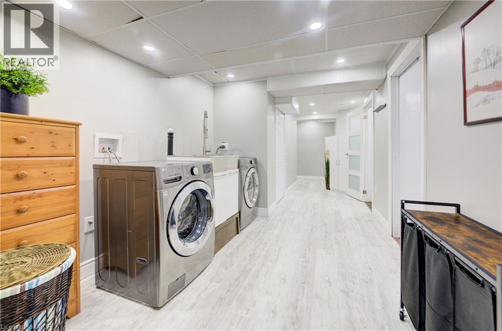 444 Annapolis Court, Waterloo, Ontario  N2K 4E7 - Photo 30 - 40803259