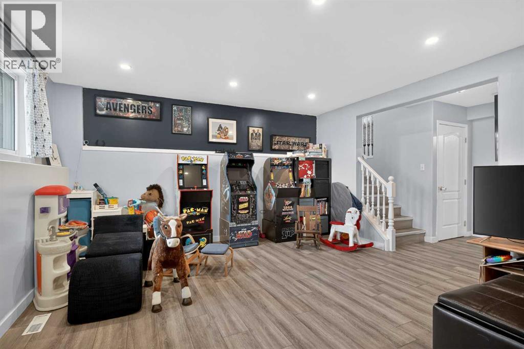 38 Canoe Circle SW, Airdrie, Alberta  T4B 2L6 - Photo 22 - A2288202