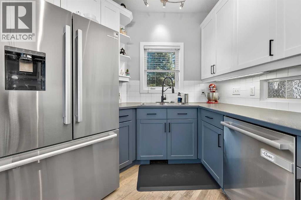 32 Prominence Park SW, Calgary, Alberta  T3H 4K8 - Photo 13 - A2289088