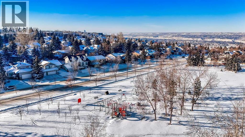 32 Prominence Park SW, Calgary, Alberta  T3H 4K8 - Photo 38 - A2289088