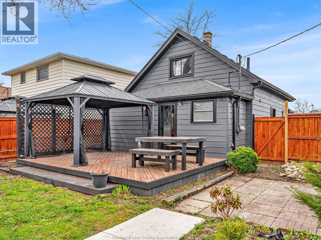 622 Labute Street, Tecumseh, Ontario  N8N 2B3 - Photo 9 - 26008545