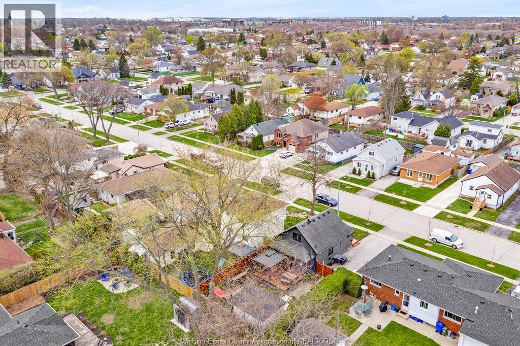 622 Labute Street, Tecumseh, Ontario  N8N 2B3 - Photo 5 - 26008545