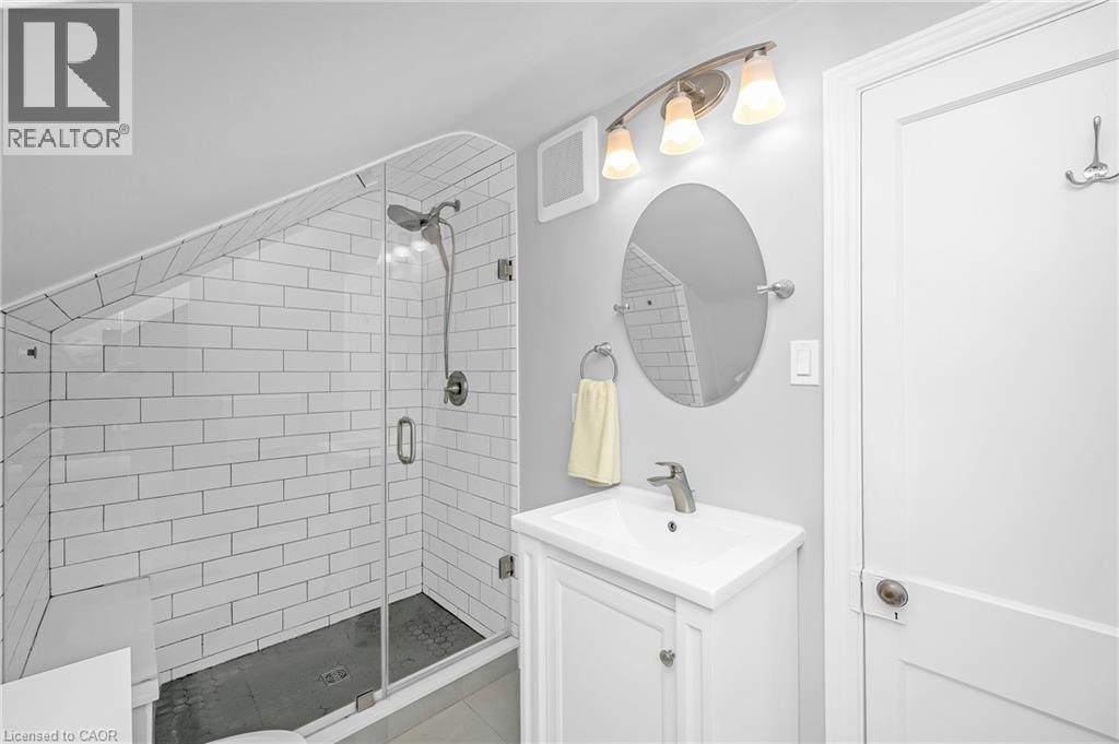 15 Maple Avenue, Stoney Creek, Ontario  L8G 2P1 - Photo 19 - 40819317