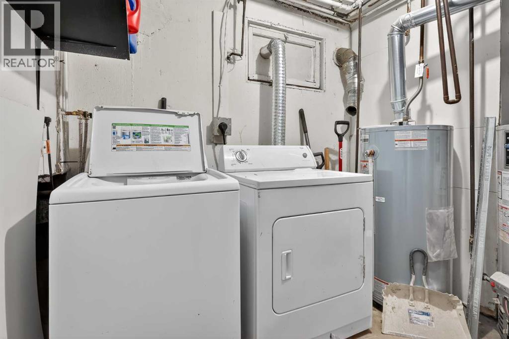 7717 & 7719 41 Avenue NW, Calgary, Alberta  T3B 1X7 - Photo 22 - A2301698