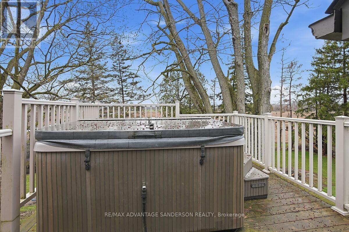 12486 Medway Road, Middlesex Centre, Ontario  N0M 1C0 - Photo 18 - X13018988