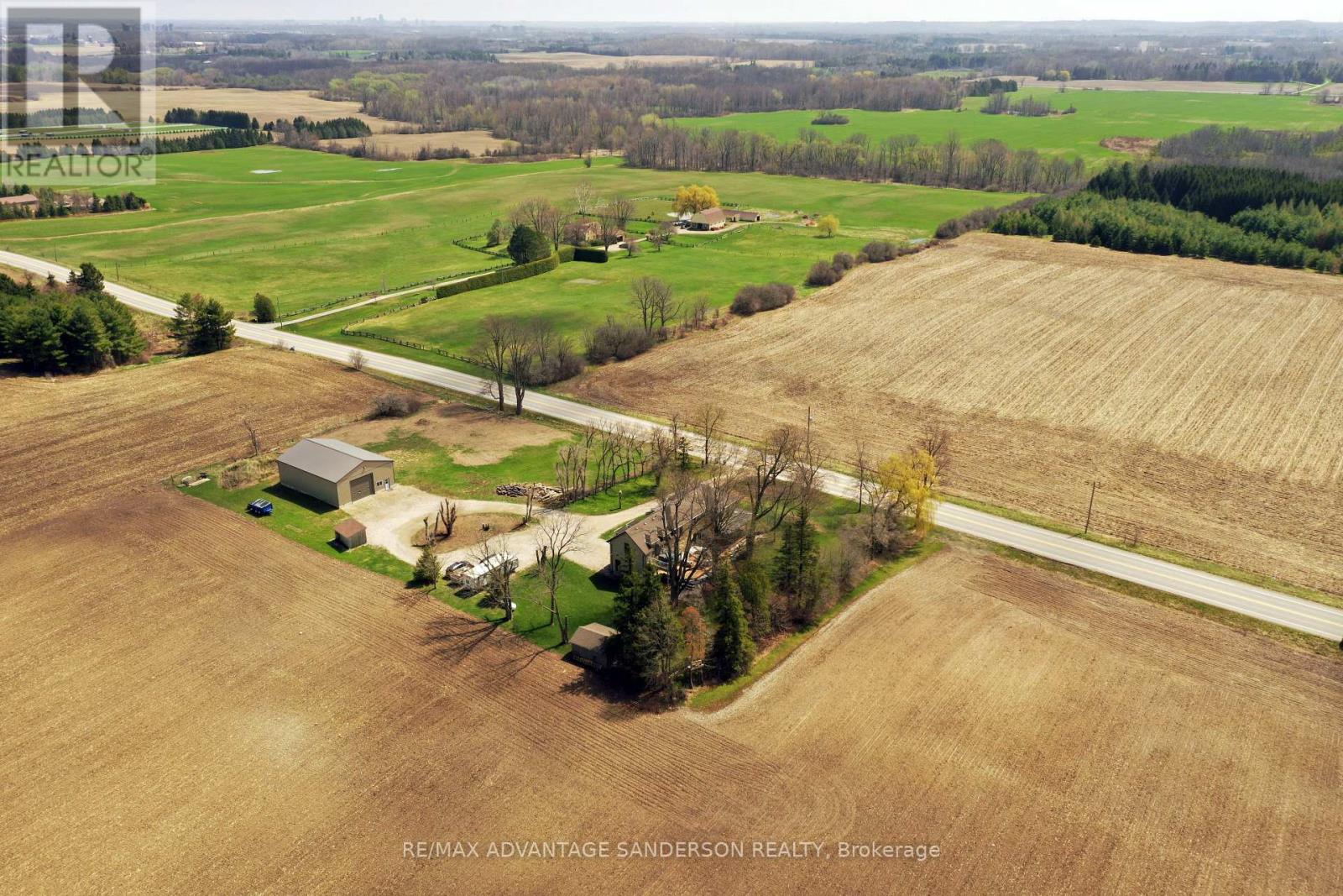 12486 Medway Road, Middlesex Centre, Ontario  N0M 1C0 - Photo 9 - X13018988