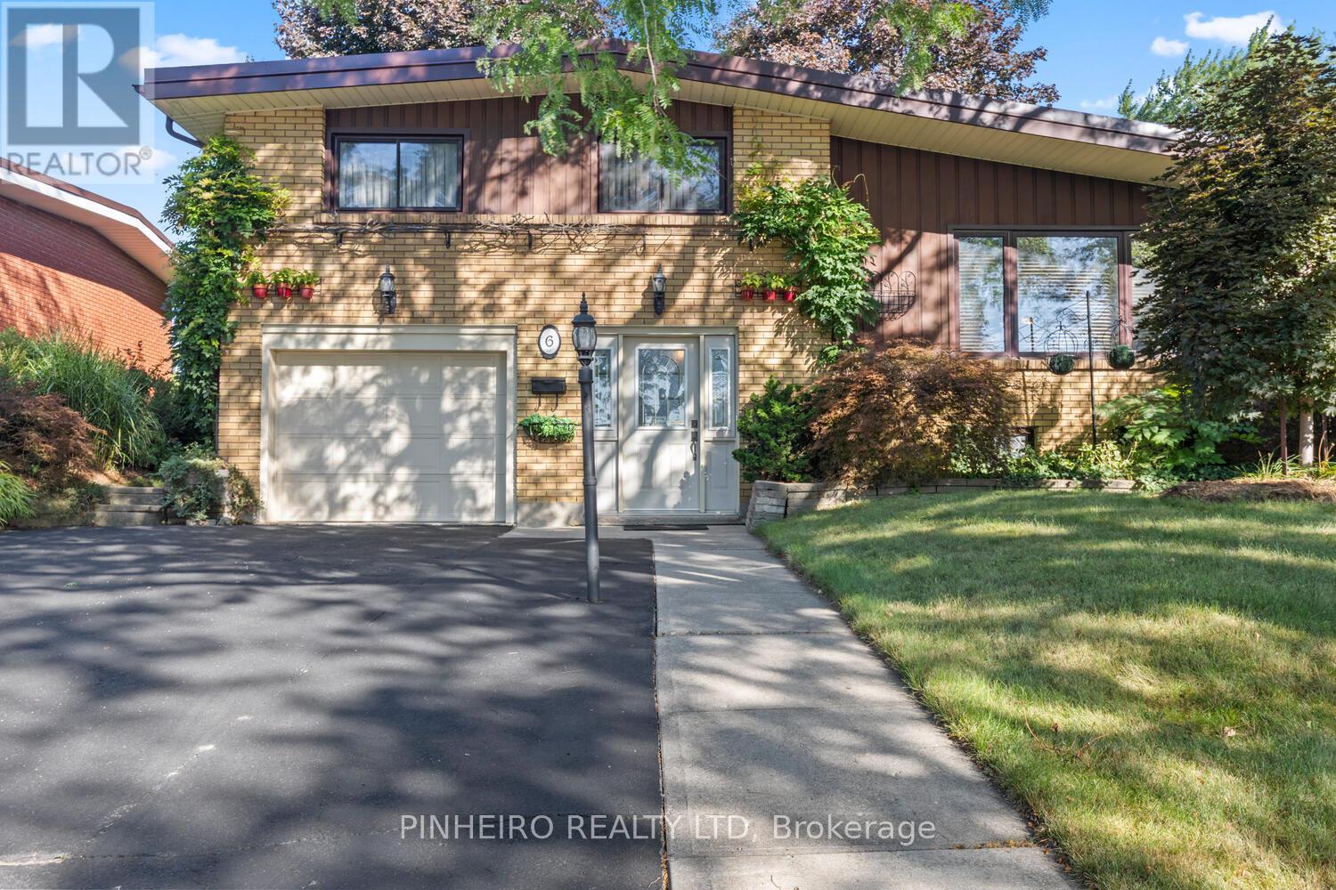 6 Oregon Road, London South, Ontario  N5Z 4B9 - Photo 1 - X13019038