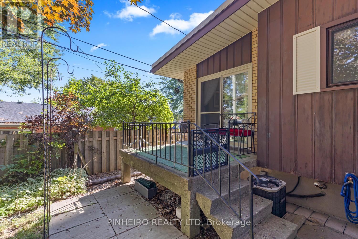 6 Oregon Road, London South, Ontario  N5Z 4B9 - Photo 21 - X13019038