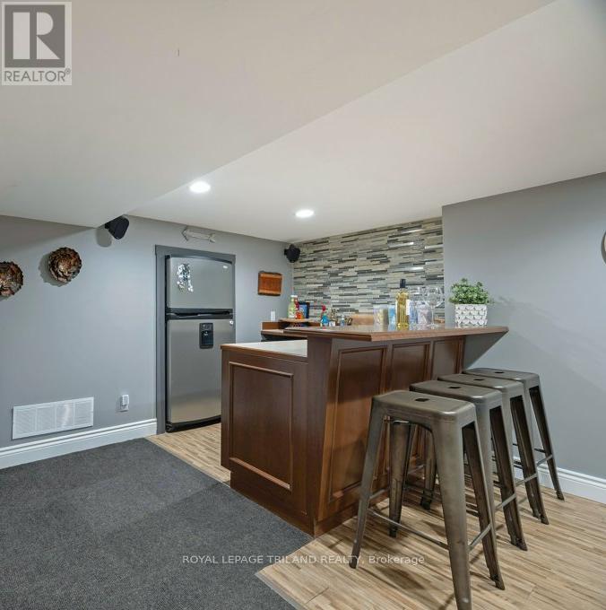 445 Ridout Street S, London South, Ontario  N6C 4A3 - Photo 30 - X13019064