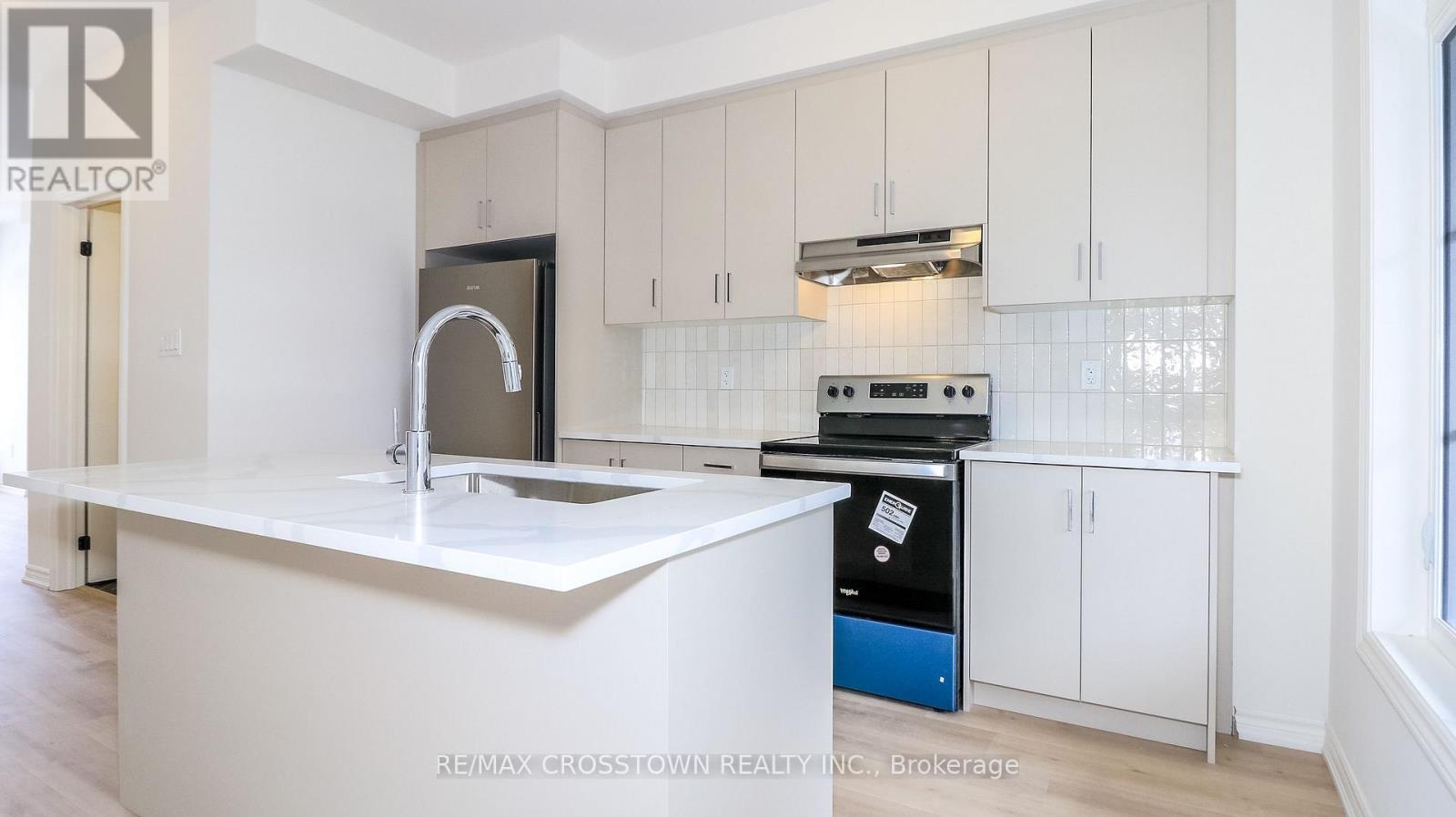 (Unit 6) - 1227 Corm Street, Innisfil, Ontario  L9S 4T9 - Photo 17 - N13006500