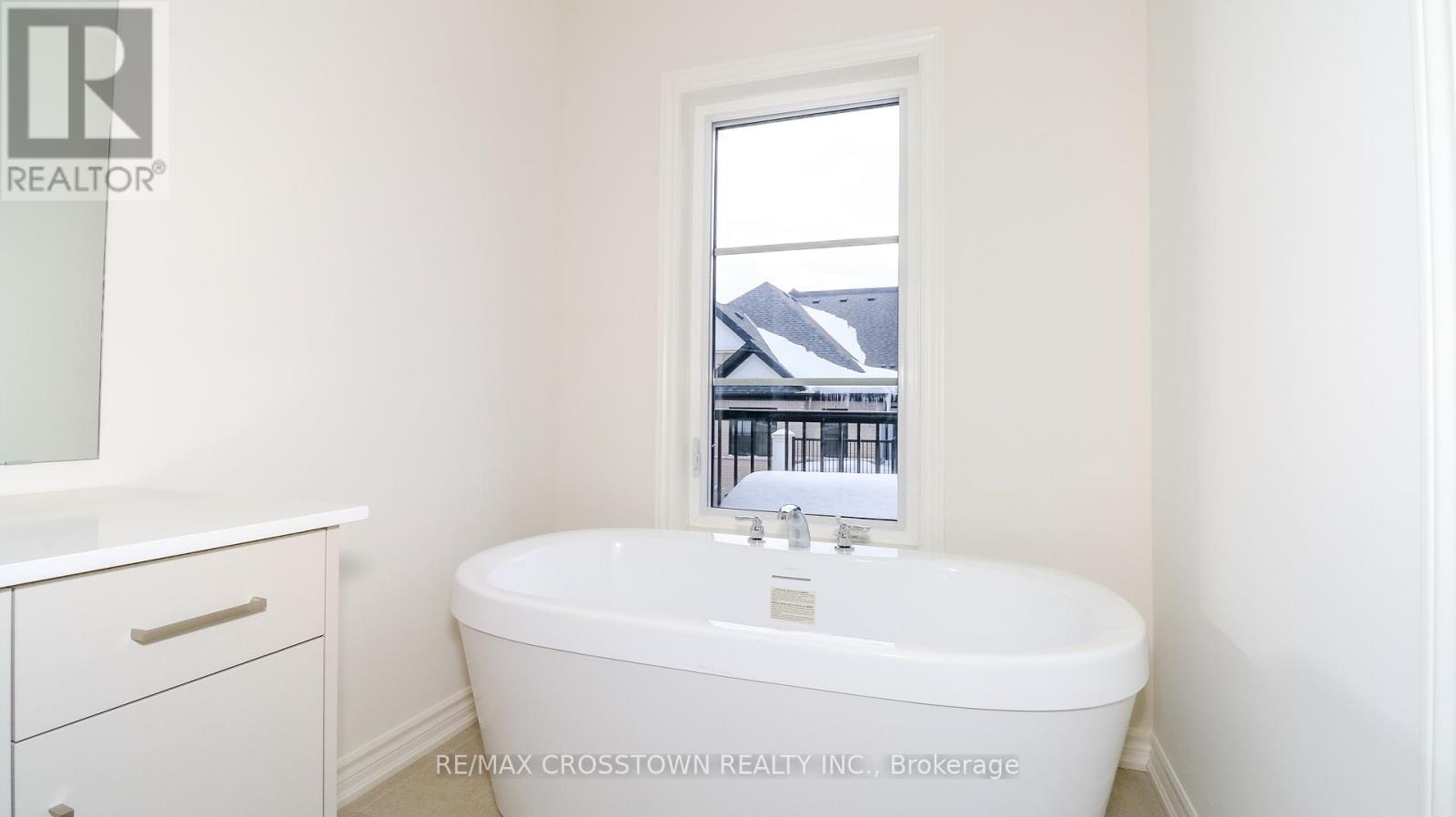 (Unit 6) - 1227 Corm Street, Innisfil, Ontario  L9S 4T9 - Photo 32 - N13006500