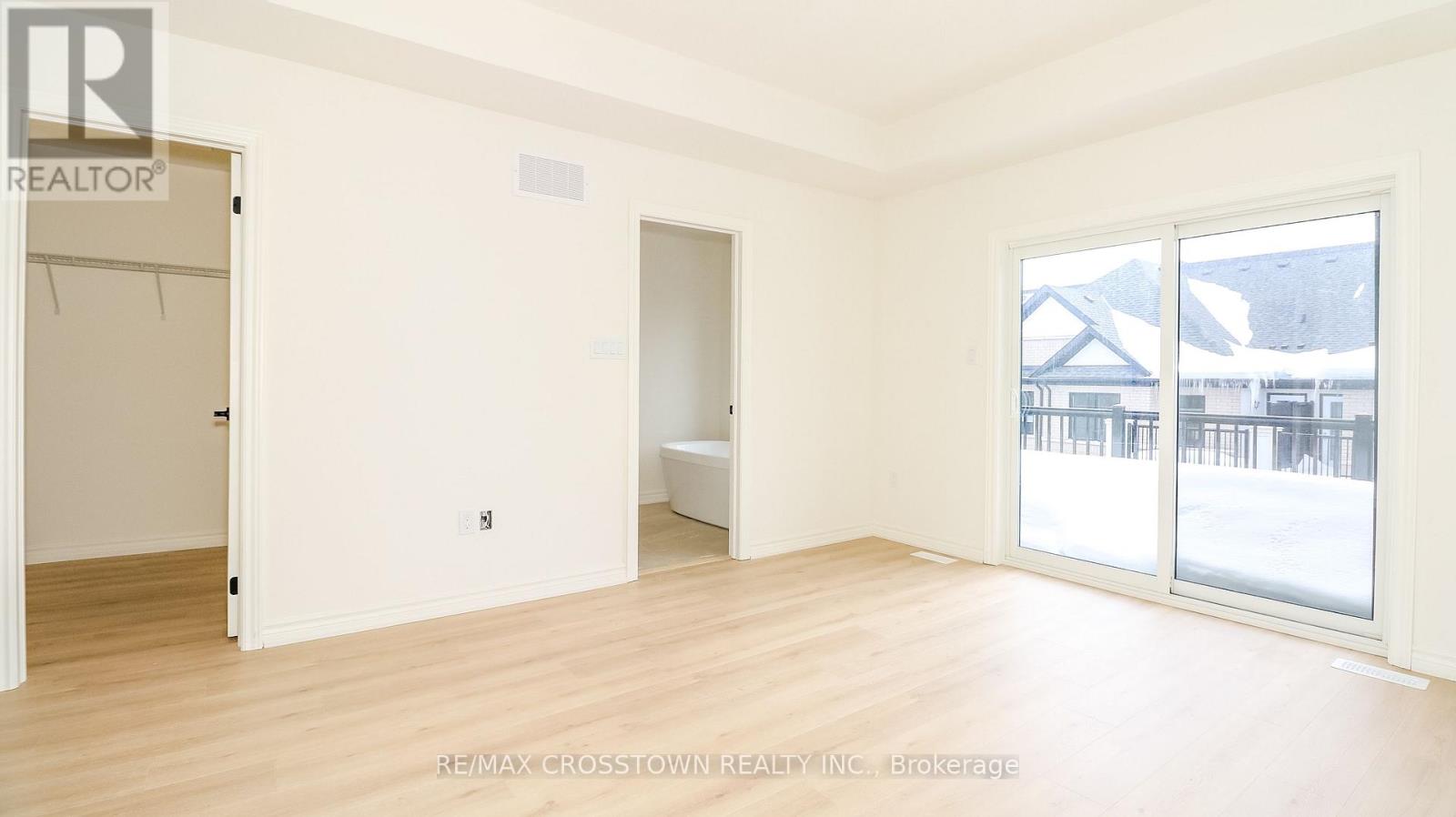 (Unit 6) - 1227 Corm Street, Innisfil, Ontario  L9S 4T9 - Photo 29 - N13006500