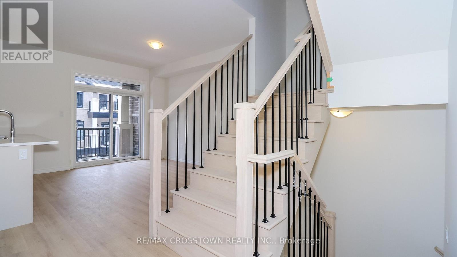 (Unit 6) - 1227 Corm Street, Innisfil, Ontario  L9S 4T9 - Photo 13 - N13006500