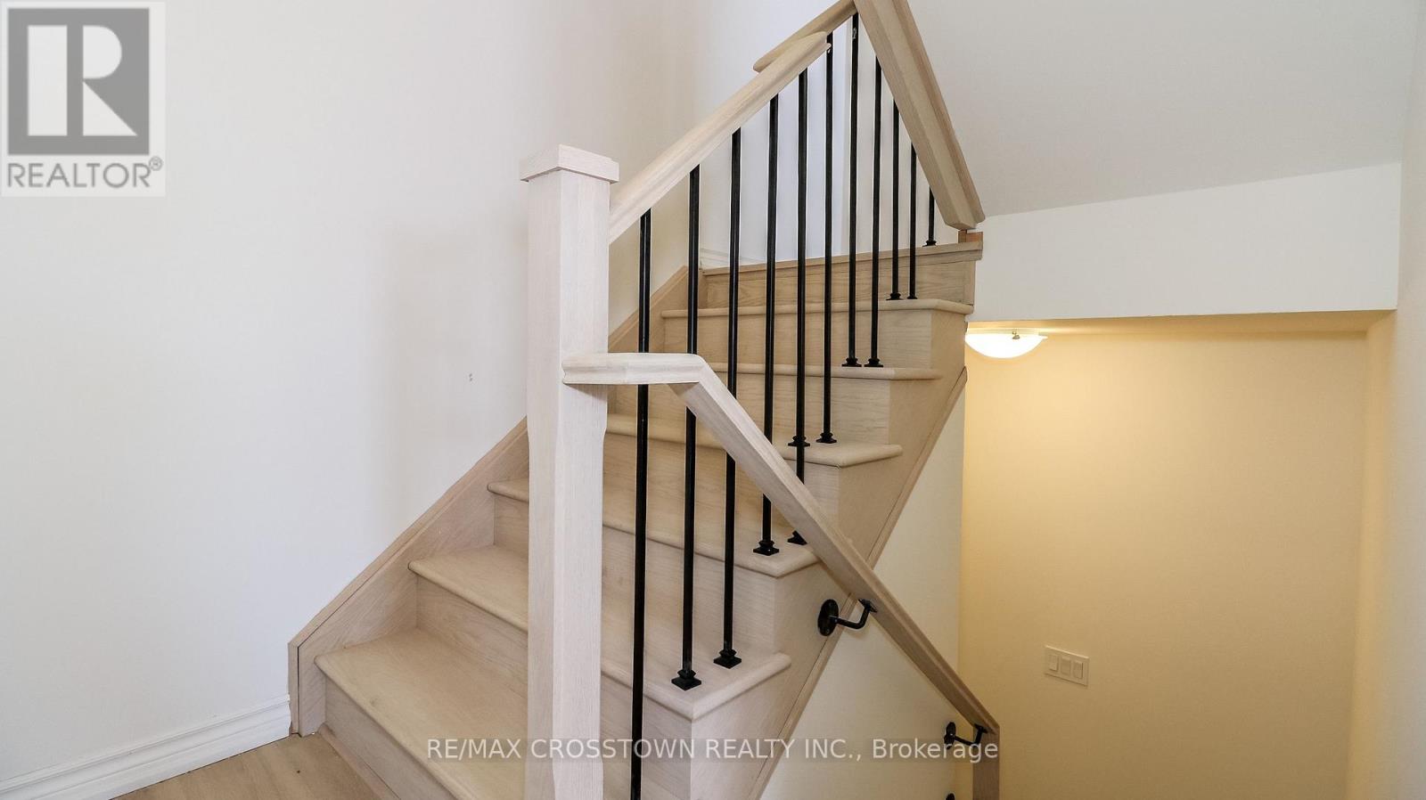 (Unit 6) - 1227 Corm Street, Innisfil, Ontario  L9S 4T9 - Photo 8 - N13006500