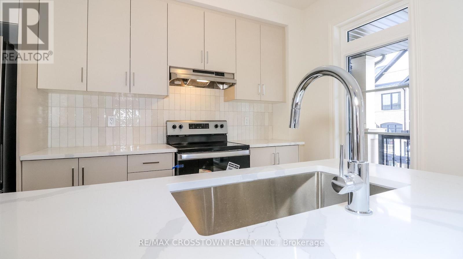 (Unit 6) - 1227 Corm Street, Innisfil, Ontario  L9S 4T9 - Photo 21 - N13006500