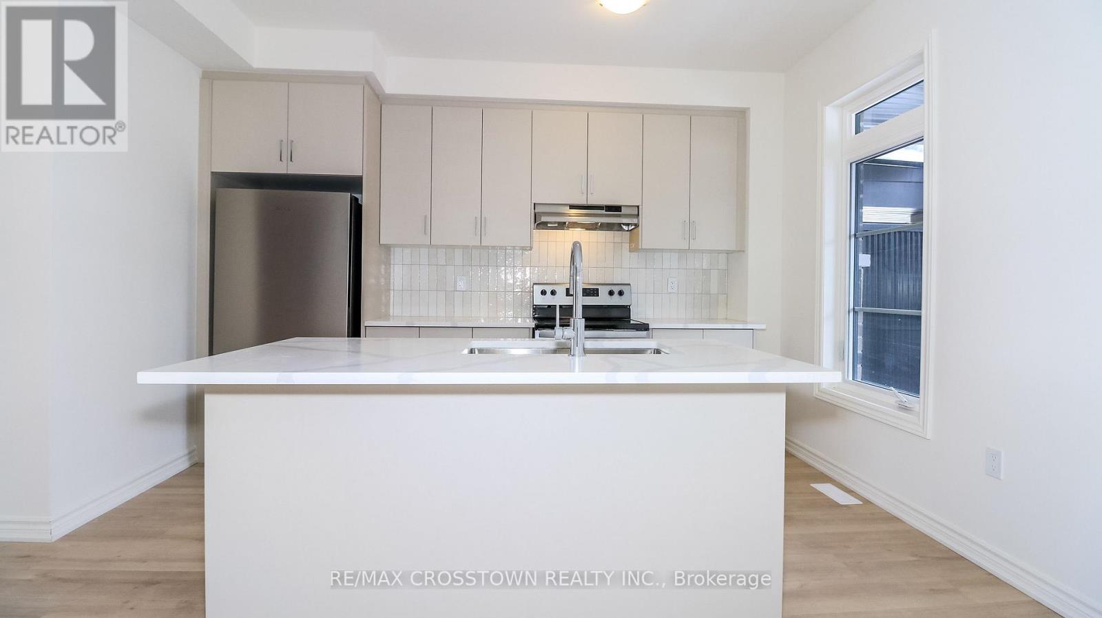 (Unit 6) - 1227 Corm Street, Innisfil, Ontario  L9S 4T9 - Photo 16 - N13006500