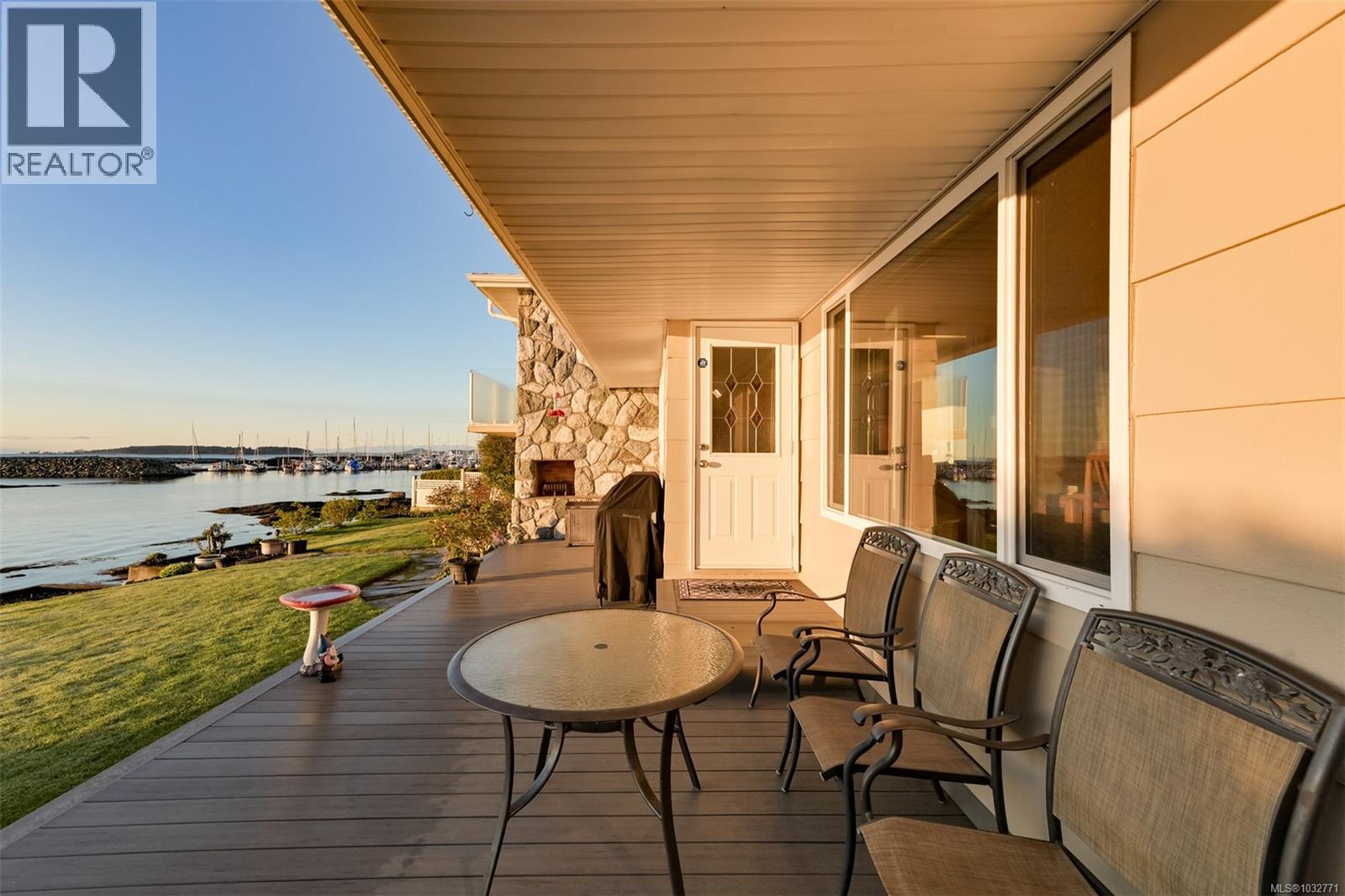 2543 Shoreacres Rd, Sidney, British Columbia  V8L 2E3 - Photo 23 - 1032771