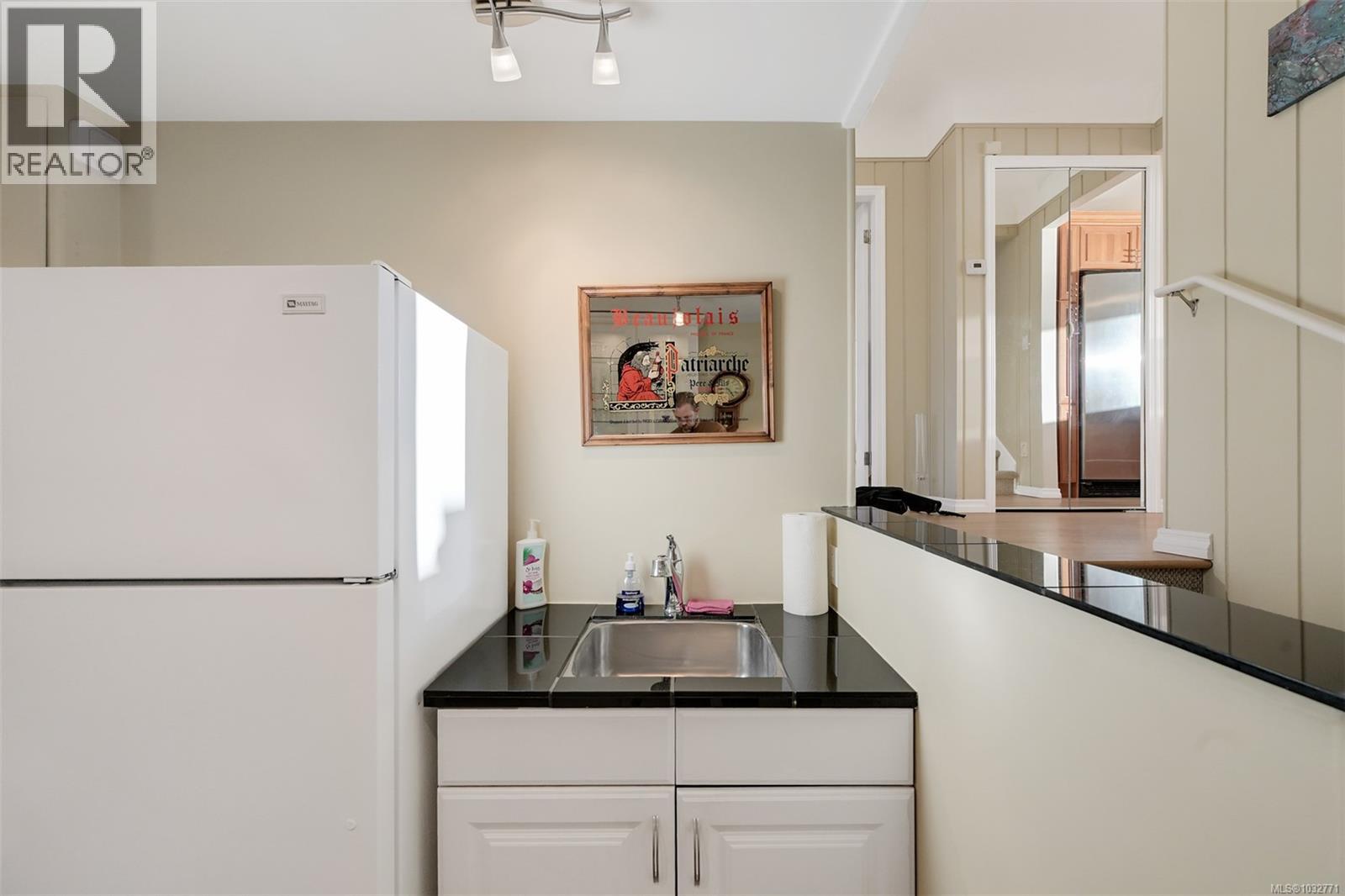 2543 Shoreacres Rd, Sidney, British Columbia  V8L 2E3 - Photo 49 - 1032771