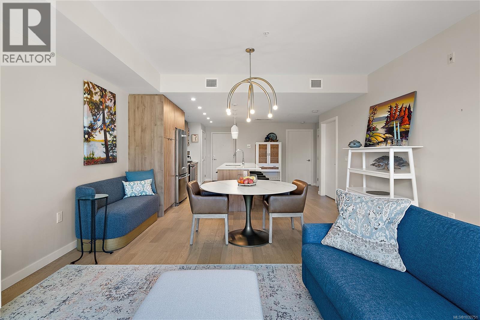 214 5120 Cordova Bay Rd, Saanich, British Columbia  V8Y 2K5 - Photo 15 - 1032751