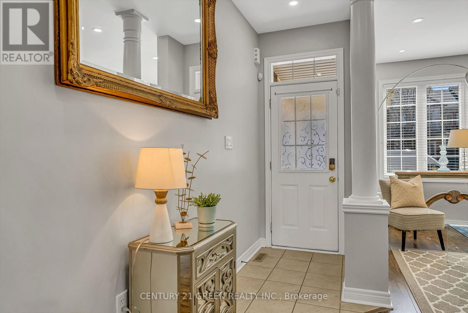 37 Tundra Swan Road, Brampton, Ontario  L6R 3L9 - Photo 4 - W13014594