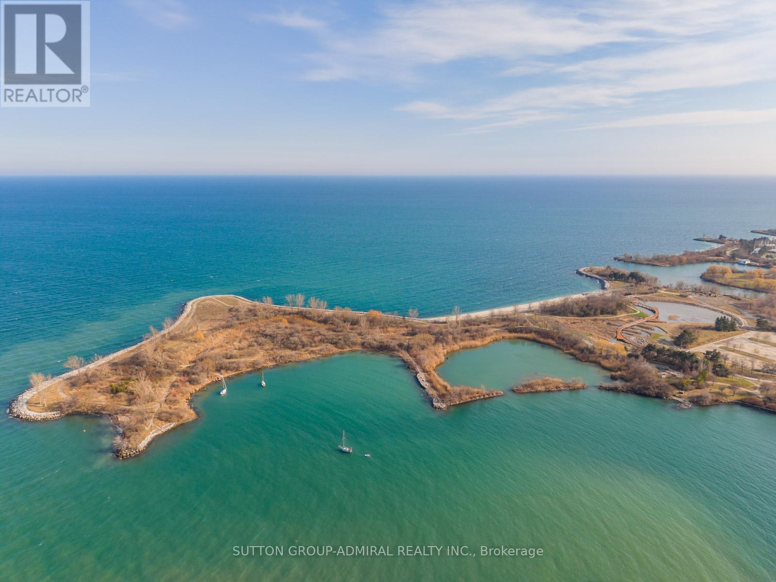 2304 - 2121 Lake Shore Boulevard W, Toronto, Ontario  M8V 4E9 - Photo 44 - W13018388