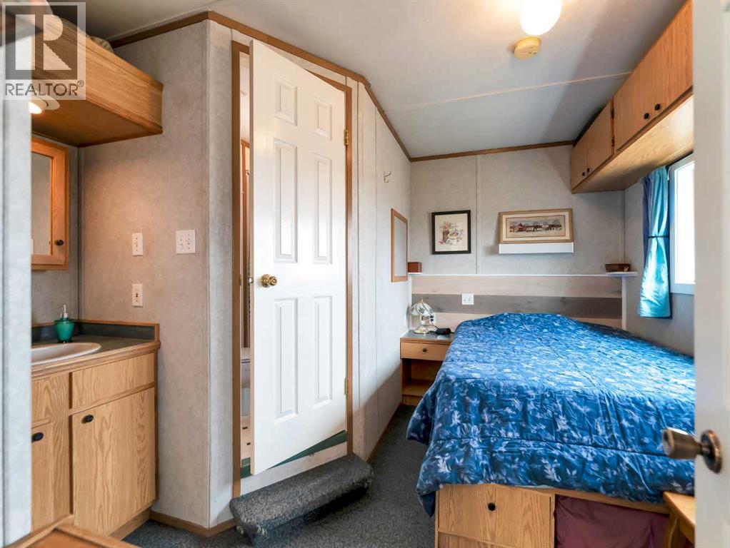 112079 Township Road 100, Bow Island, Alberta  T0K 0G0 - Photo 46 - A2291110