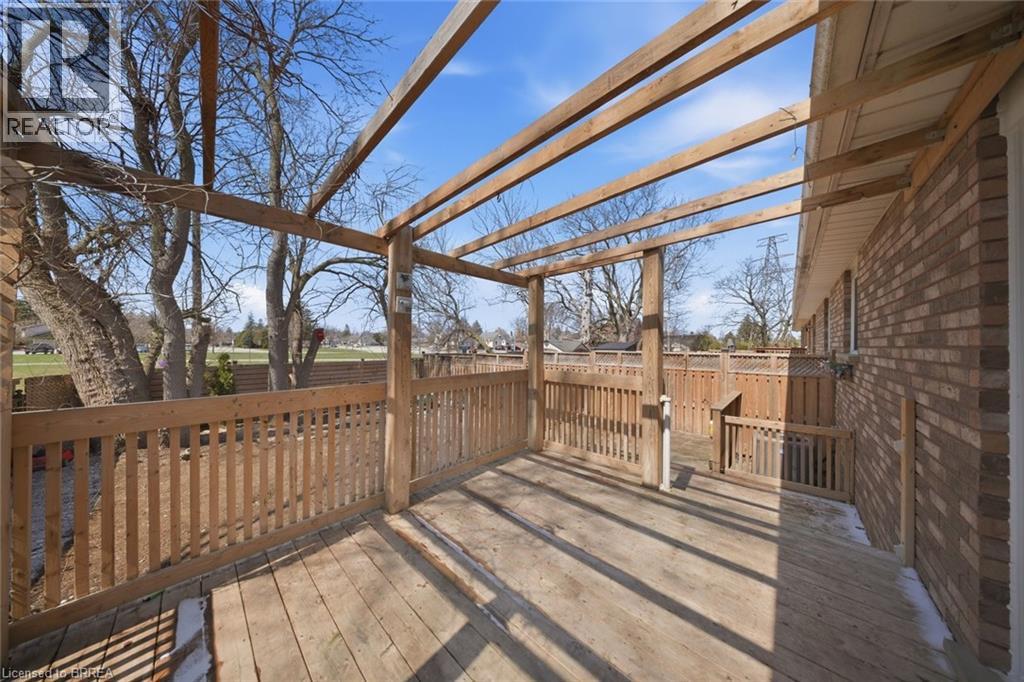 10 Clara Crescent, Brantford, Ontario  N3S 7C7 - Photo 33 - 40815330