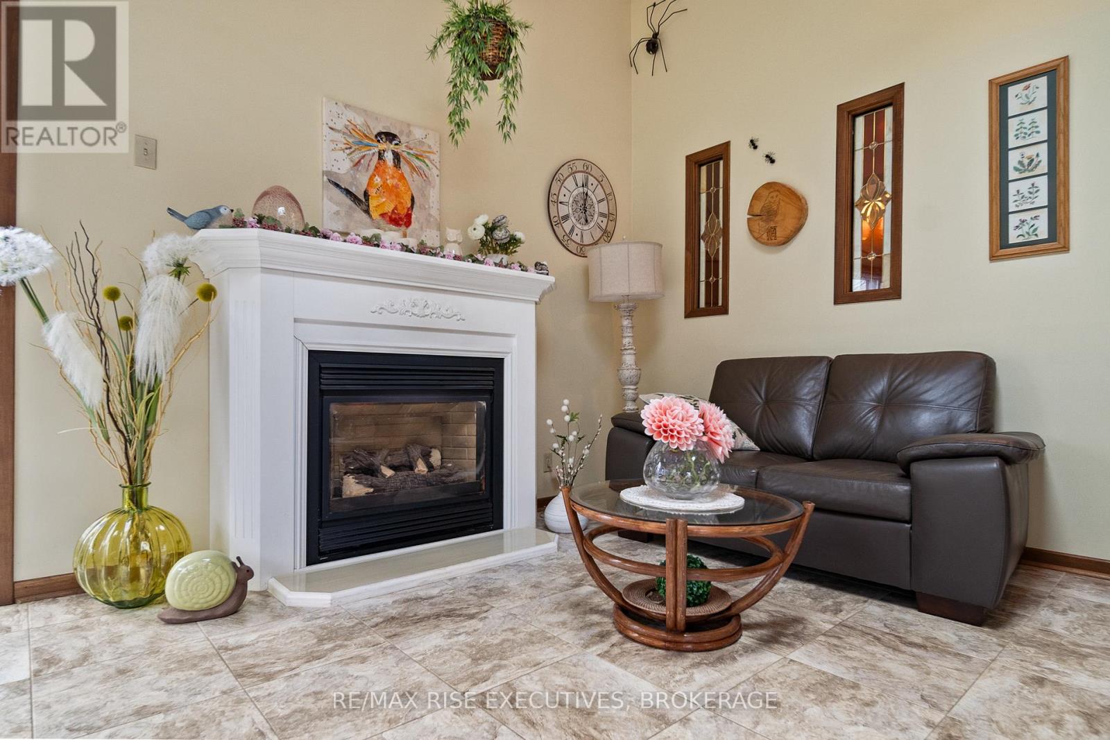 127 Nicholson Crescent, Loyalist, Ontario  K7N 1W9 - Photo 18 - X13019090