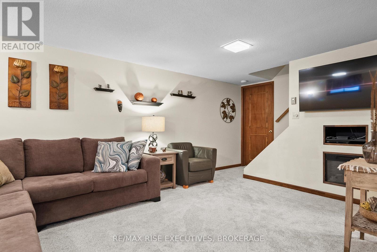 127 Nicholson Crescent, Loyalist, Ontario  K7N 1W9 - Photo 33 - X13019090