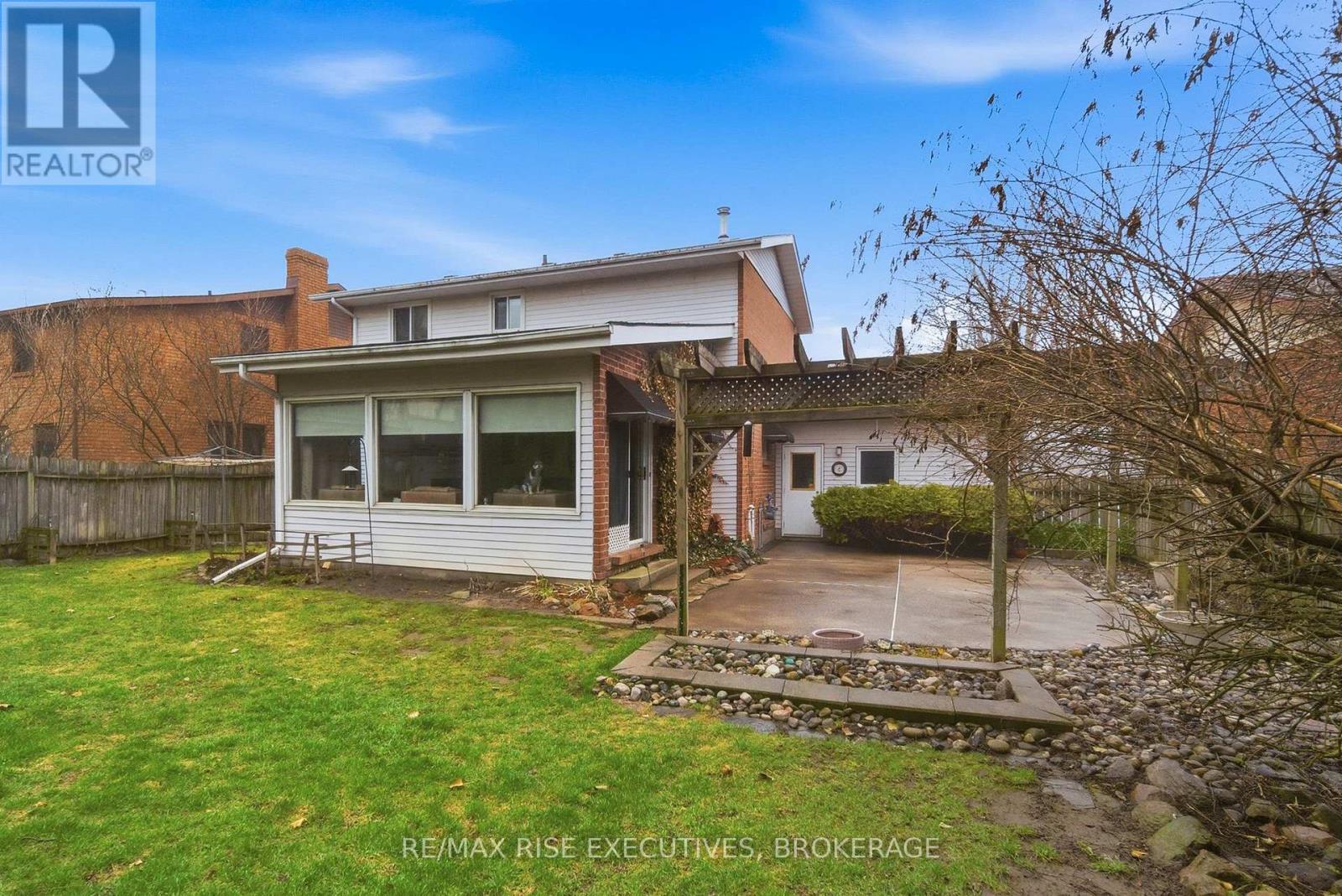 127 Nicholson Crescent, Loyalist, Ontario  K7N 1W9 - Photo 37 - X13019090