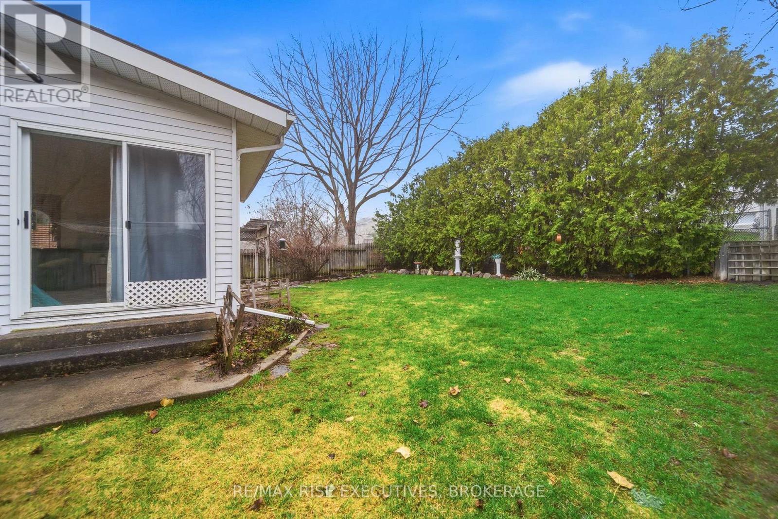 127 Nicholson Crescent, Loyalist, Ontario  K7N 1W9 - Photo 43 - X13019090