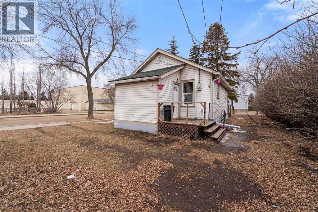 4901 45 Street, Camrose, Alberta  T4V 1E3 - Photo 18 - A2288612