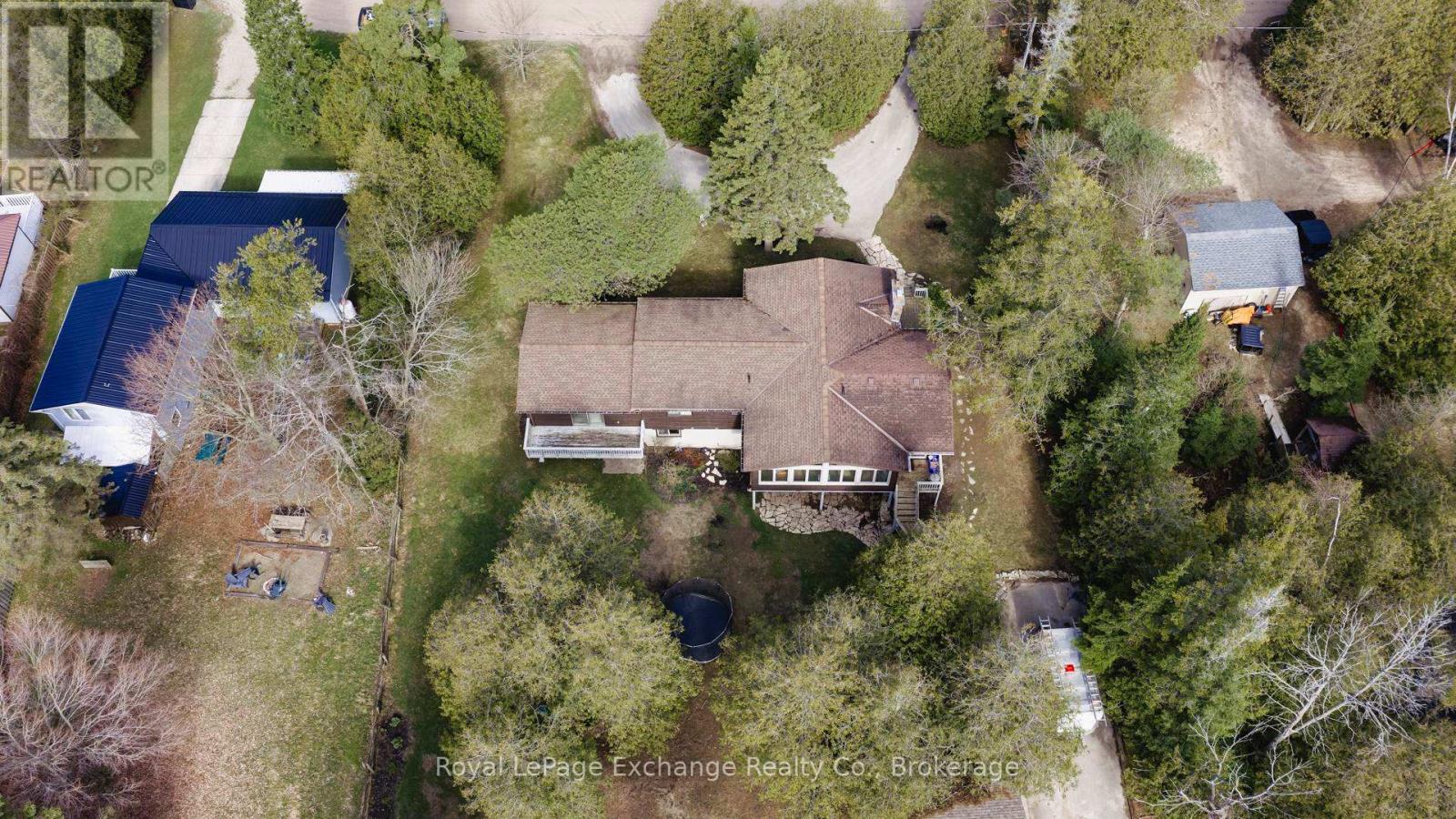 906 Victoria Road, Huron-Kinloss, Ontario  N0G 2R0 - Photo 11 - X13018994