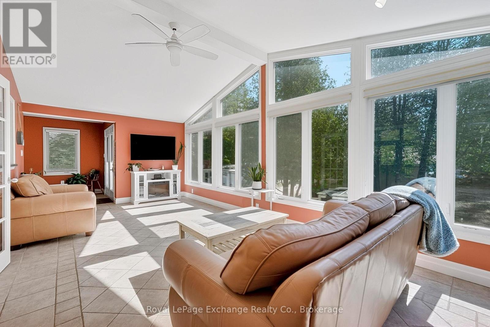 906 Victoria Road, Huron-Kinloss, Ontario  N0G 2R0 - Photo 17 - X13018994