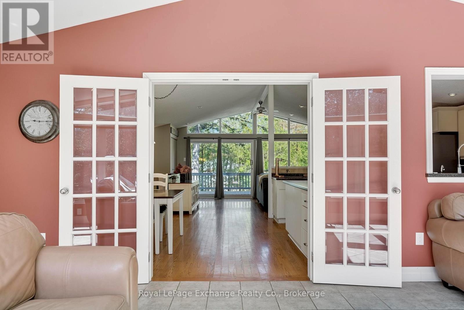 906 Victoria Road, Huron-Kinloss, Ontario  N0G 2R0 - Photo 18 - X13018994