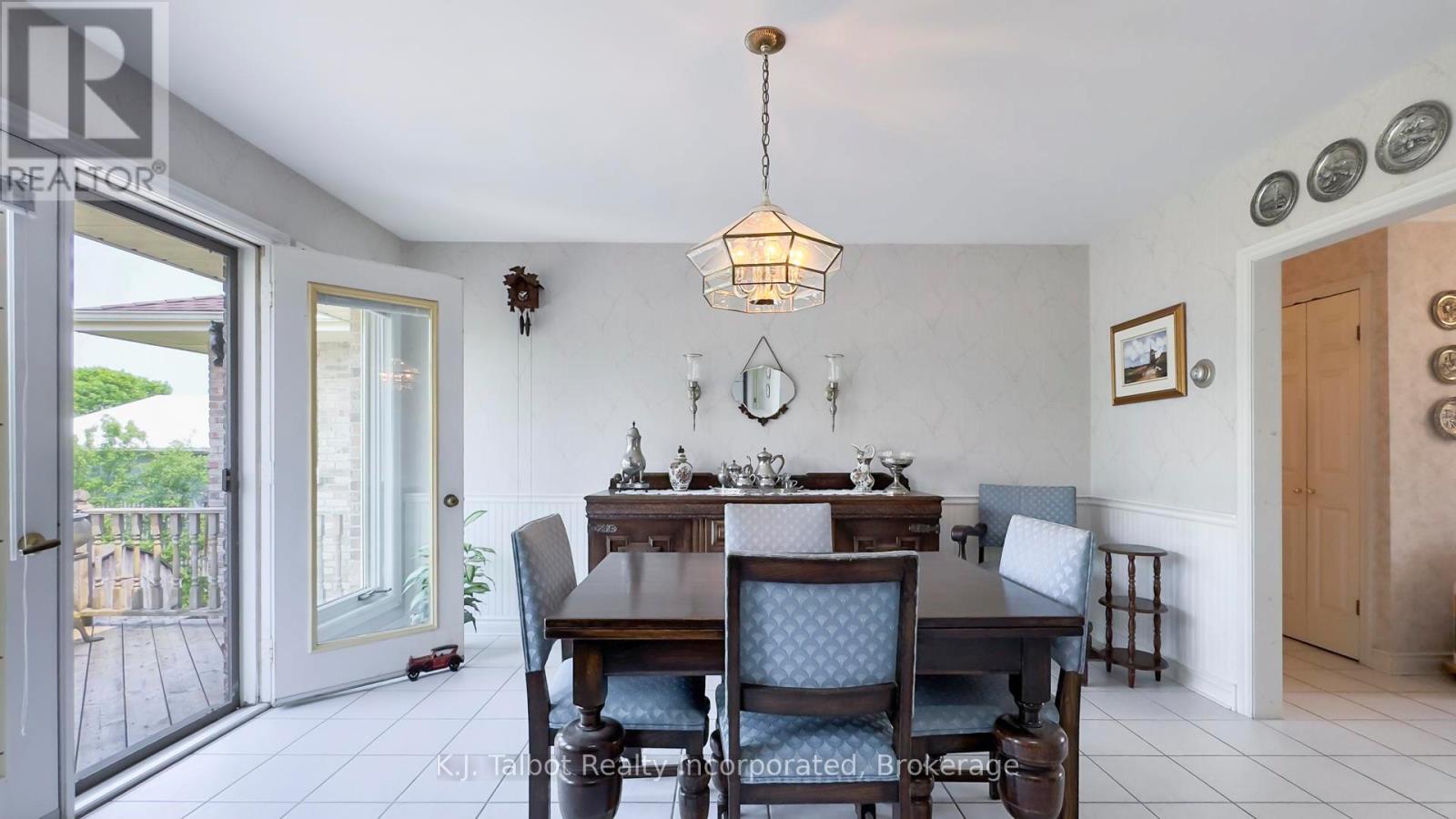 386 Templeton Street, North Huron, Ontario  N0M 1H0 - Photo 25 - X13019014