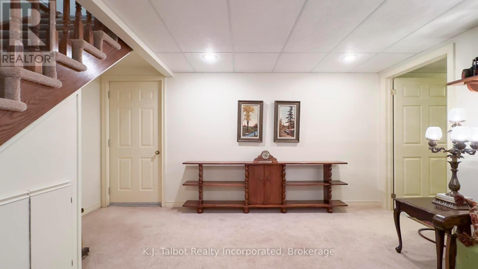 386 Templeton Street, North Huron, Ontario  N0M 1H0 - Photo 37 - X13019014