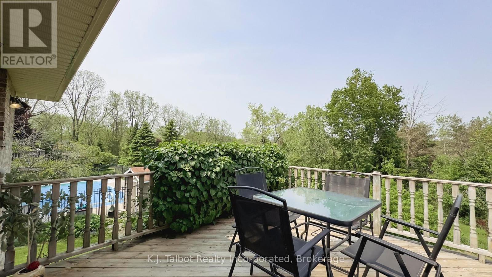 386 Templeton Street, North Huron, Ontario  N0M 1H0 - Photo 48 - X13019014