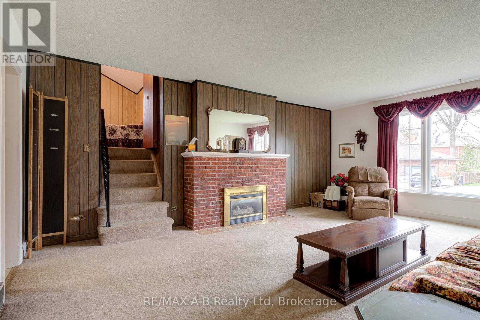 152 Birmingham Street, Stratford, Ontario  N5A 2T2 - Photo 9 - X13019068