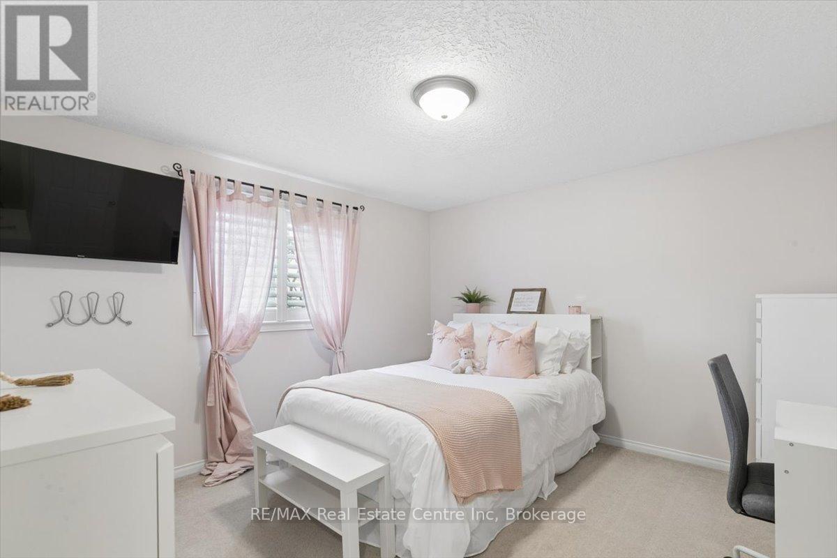 4 Marsh Crescent, Guelph, Ontario  N1L 1M9 - Photo 27 - X13019074