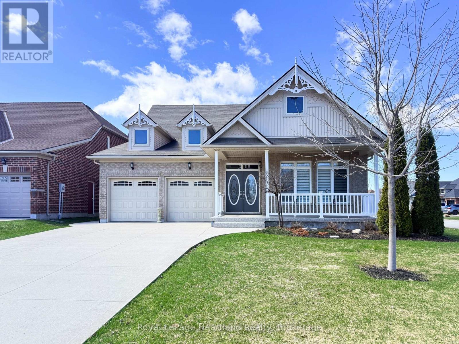 10 Macpherson Avenue, Huron East, Ontario  N0K 1W0 - Photo 1 - X13019076