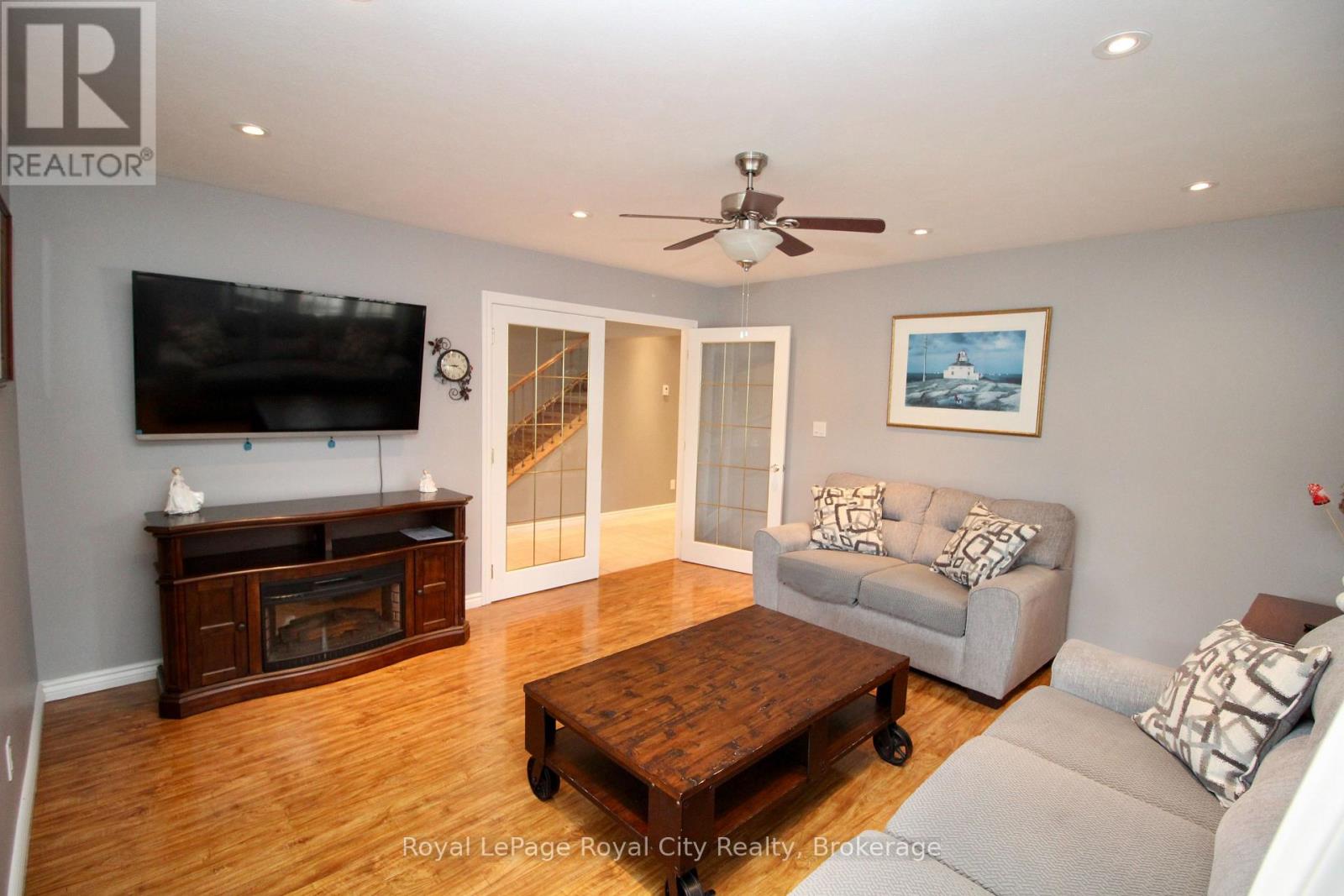 13 Elgin Street, Northern Bruce Peninsula, Ontario  N0H 2R0 - Photo 12 - X13019136