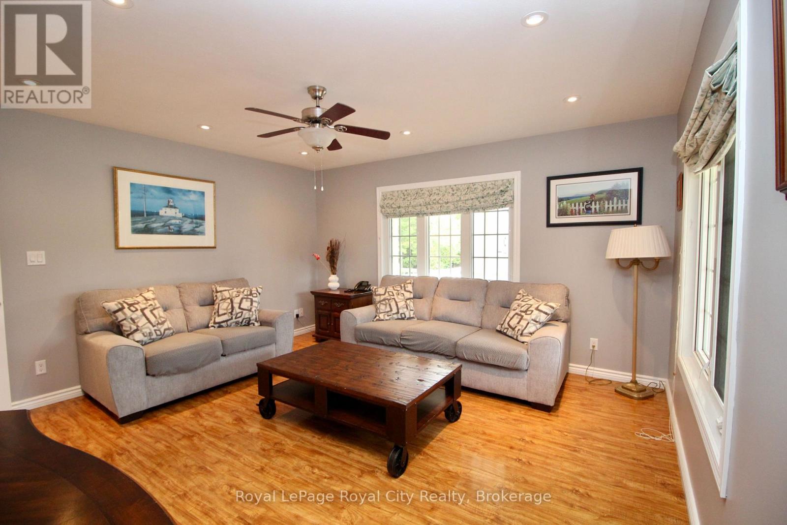 13 Elgin Street, Northern Bruce Peninsula, Ontario  N0H 2R0 - Photo 13 - X13019136