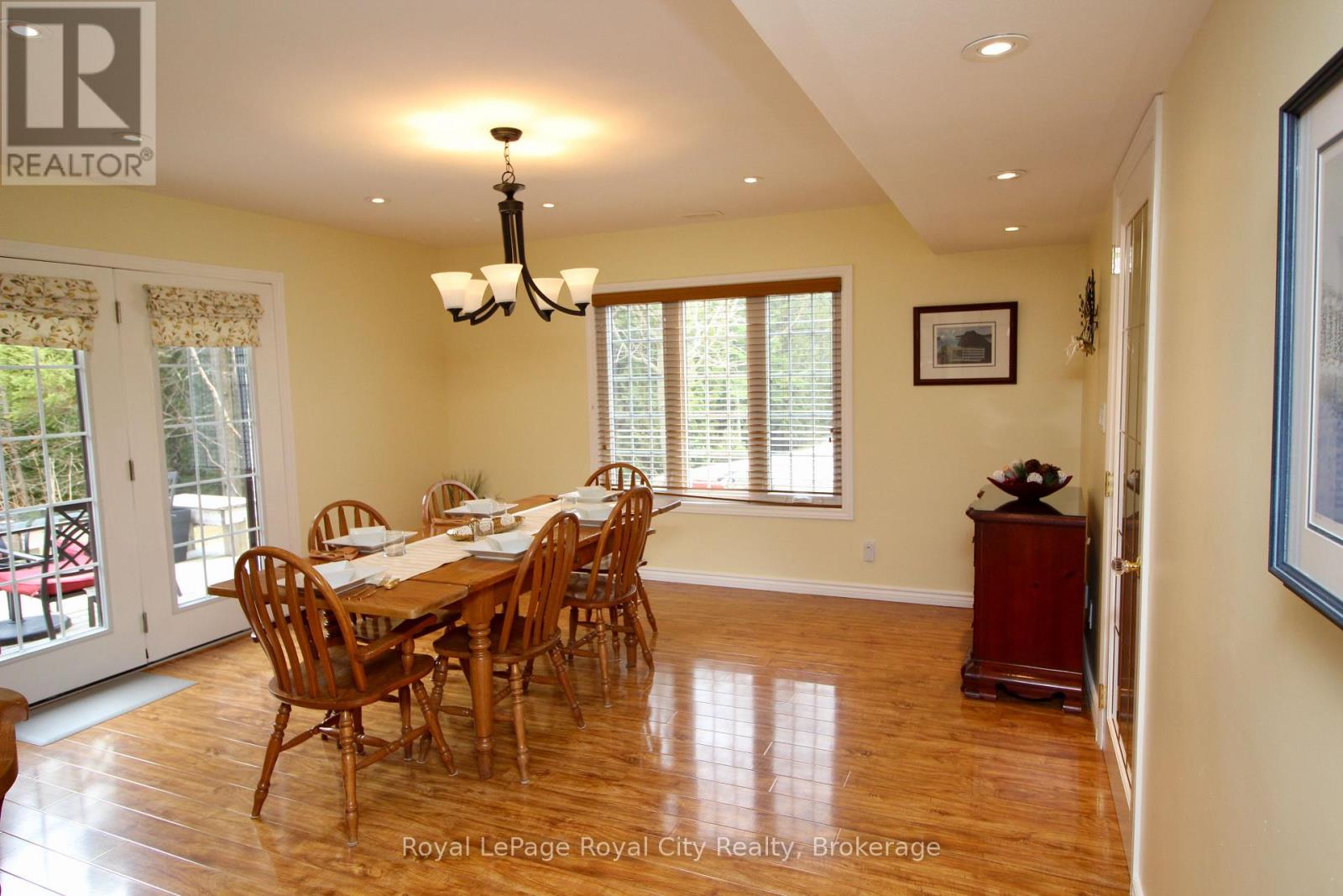 13 Elgin Street, Northern Bruce Peninsula, Ontario  N0H 2R0 - Photo 22 - X13019136