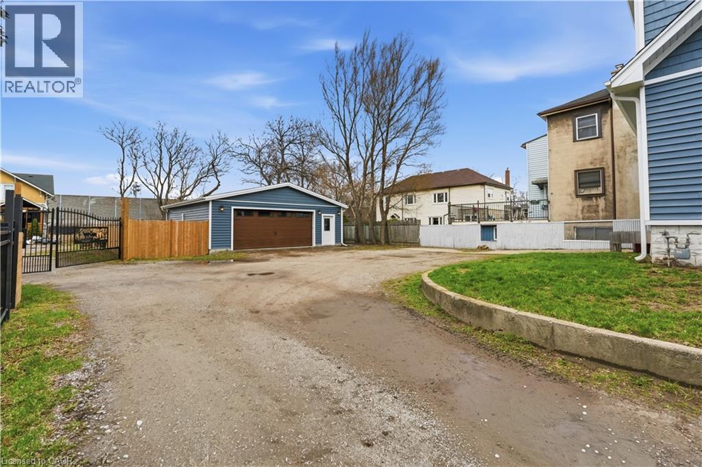 838 Beach Boulevard, Hamilton, Ontario  L8H 6Z4 - Photo 5 - 40821604