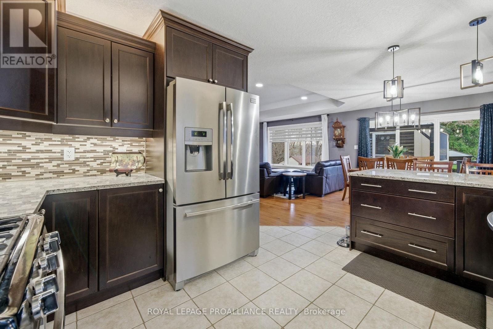 12 Pine Marsh Lane, Quinte West, Ontario  K8V 0A5 - Photo 17 - X13019100