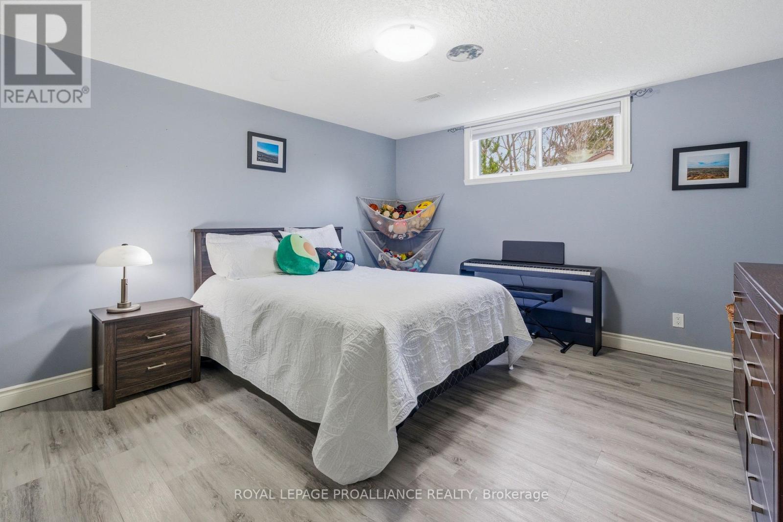 12 Pine Marsh Lane, Quinte West, Ontario  K8V 0A5 - Photo 35 - X13019100